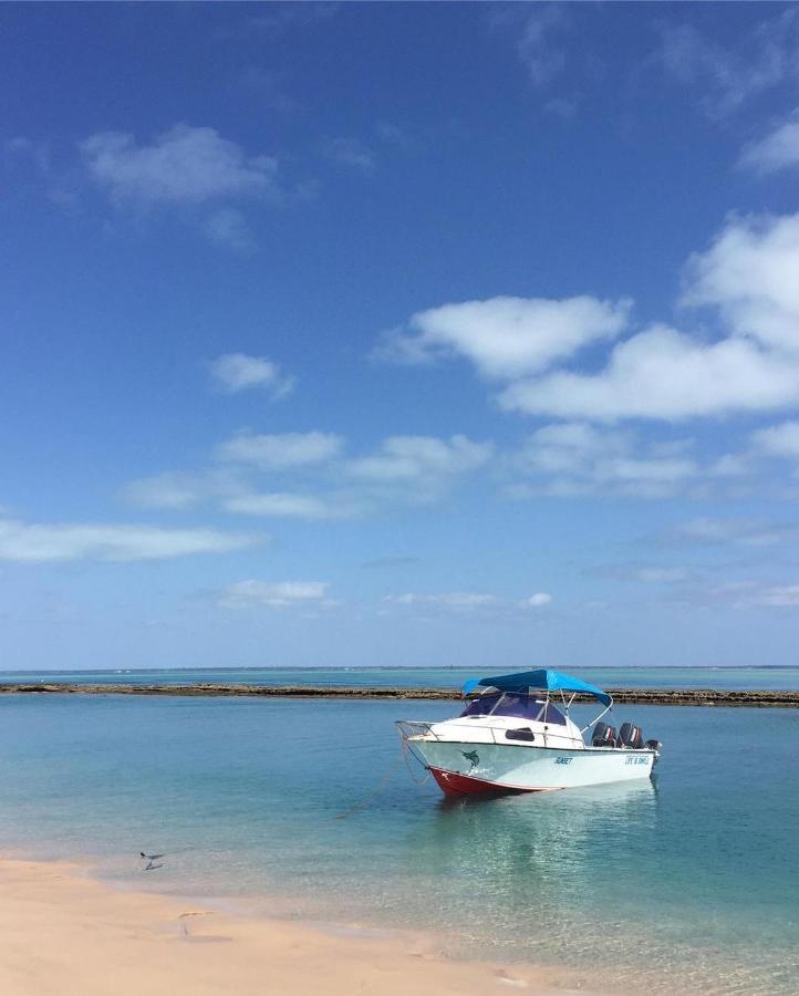 Dolphin Dhow Beach Safaris Виланкулос Экстерьер фото