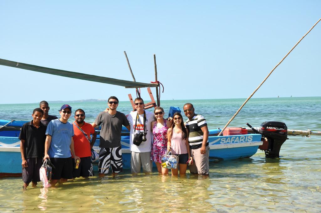 Dolphin Dhow Beach Safaris Виланкулос Экстерьер фото