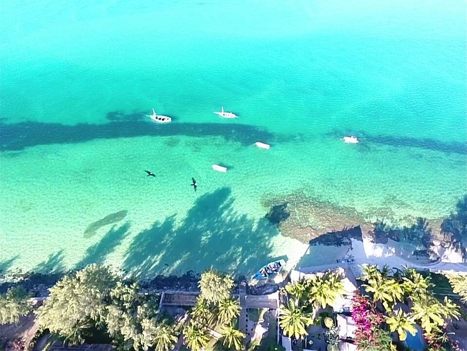 Dolphin Dhow Beach Safaris Виланкулос Экстерьер фото
