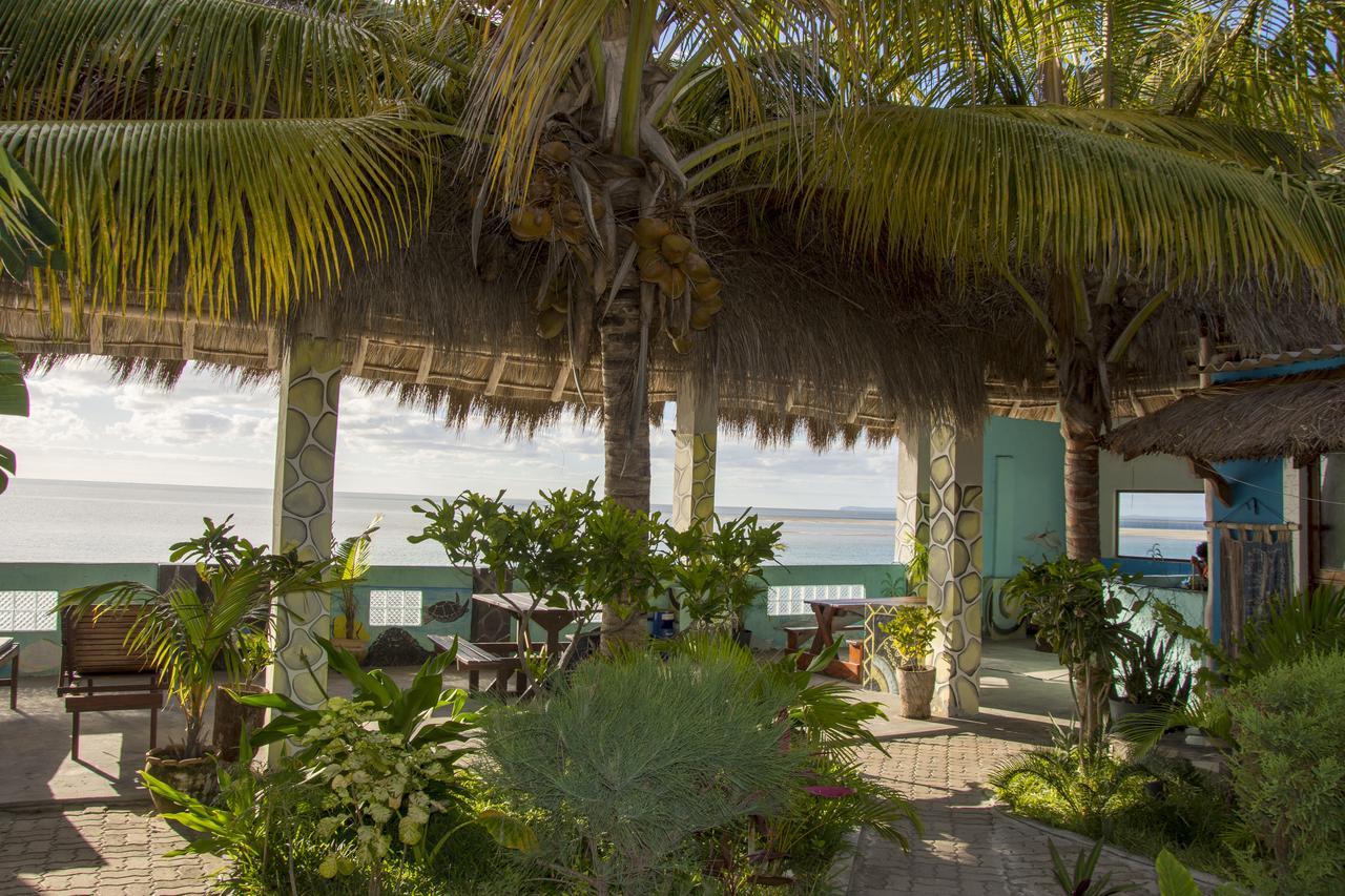 Dolphin Dhow Beach Safaris Виланкулос Экстерьер фото